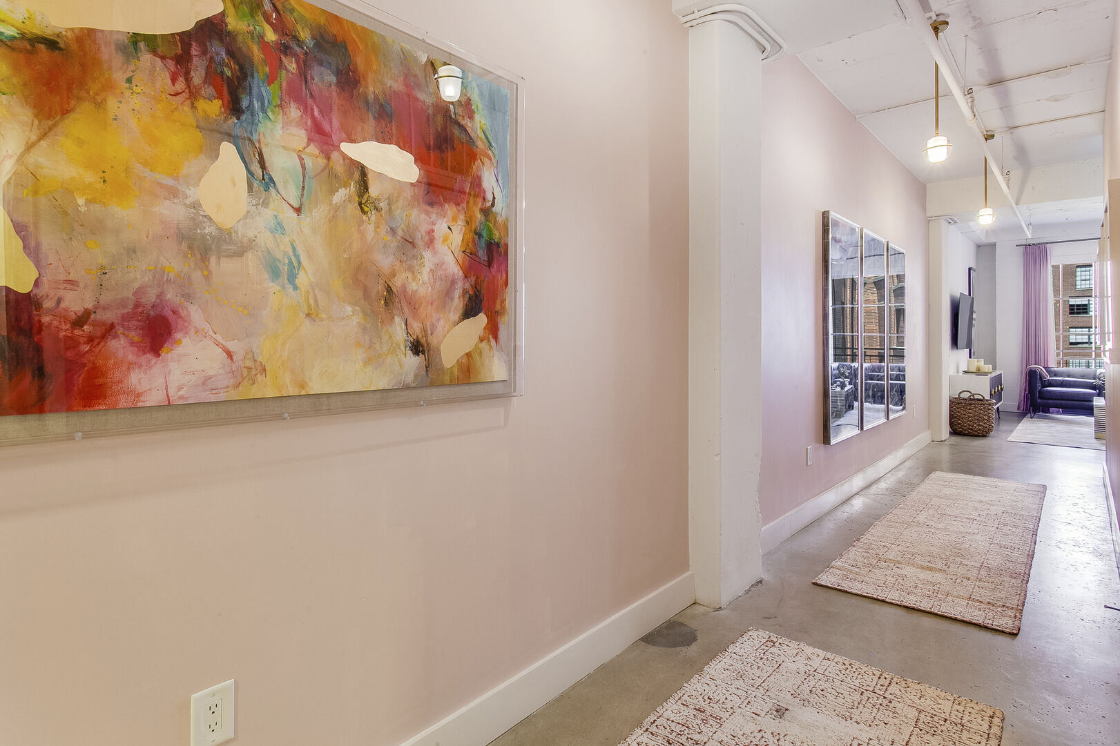 Image of Expansive Hallway in Downtown Atlanta Rental.