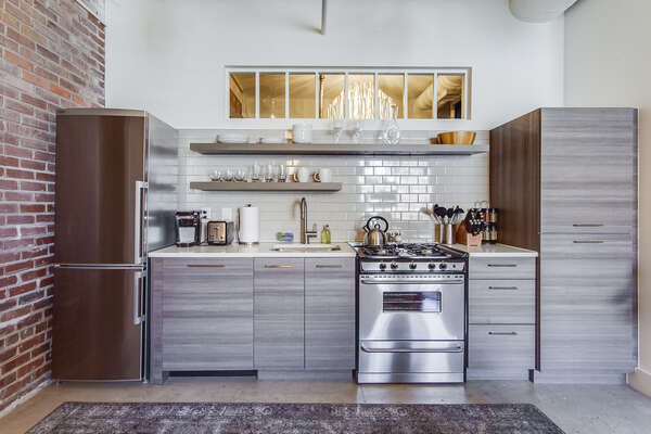 Image of Upgraded Kitchen in Downtown Atlanta Rental.