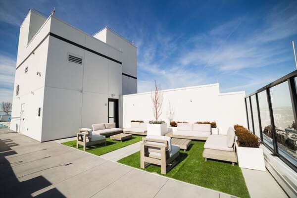 Rooftop lounge